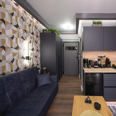 Lussuoso Casa 2 Патра